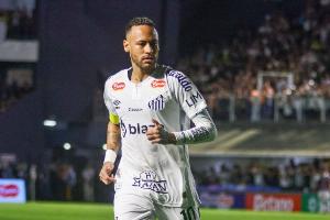 乐鱼体育登录入口-巴媒：内马尔月薪约65万欧，桑托斯支付其航班及五星级酒店费用