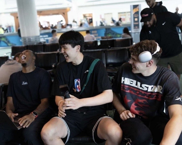 乐鱼中国官网-拓记：杨瀚森下赛季场均能有12分钟上场时间 中锋主要是他&amp;克林根