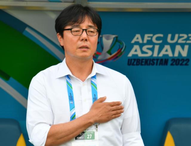 乐鱼体育登录入口-韩国U23队雪上加霜 主帅+主将感染新冠无法回国